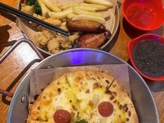 -豪客嘉族·麦尼顿西餐厅(乐福天下店)
