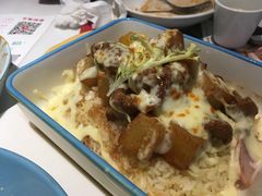 招牌意式薯仔排骨焗饭-杯子红牛排(创意产业园店)