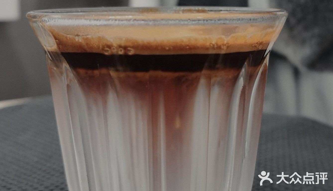 桂花深处的冰博克｜老板，把你最贵的两款☕拿来~