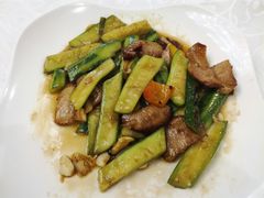 -旭璟酒家·传统粤菜·湘菜(逸景路店)