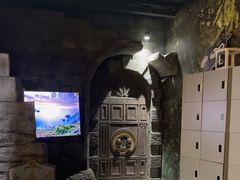 -暴风岛沉浸式体验馆(百联世纪店)