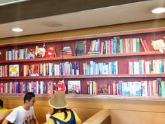 -麦当劳(展览路店)