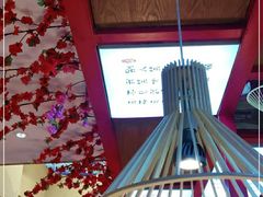 -思博半步颠小酒馆(梦时代店)