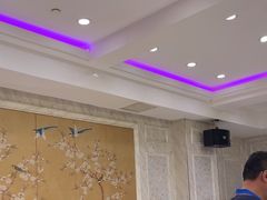 -沪华海鲜大酒楼(南汇店)