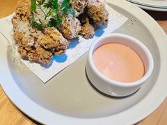 帕玛森芝士鸡翅-O'eat Blossom&Pelican(深圳首店)