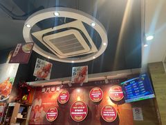 -滋味满屋美食坊(上海街店)