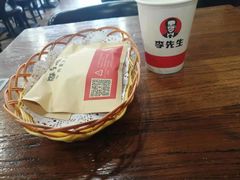 -李先生牛肉面大王(北京站售票厅餐厅)