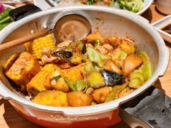 -关东小磨东北菜(上海长风大悦城店)