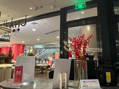 -港丽餐厅(正大店)