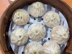 -莱莱小笼·乔艾