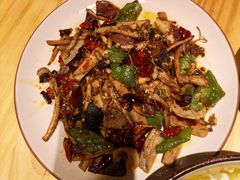 -十三式重庆江湖菜(金茂览秀城店)