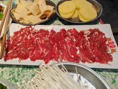 -肖婷姐大铁锅重庆火锅(南湖店)