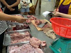 -标记美食新鲜猪杂(兴南大道店)