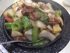 黑椒牛柳石锅饭-缘久缘米粉(新街口店)