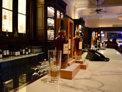 -LONG BAR 廊吧(外滩华尔道夫酒店)