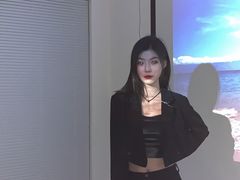-红河谷晴天别墅轰趴馆