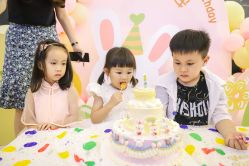 -BabyMonster小怪兽亲子派对·餐厅乐园(金月湾店)