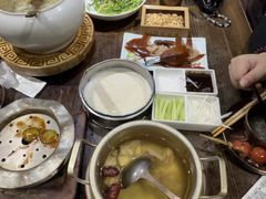 -魁盛居百年鲁菜馆(县西巷店)