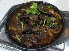 -劝君上当上当一回(剧院老店)