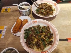 -阿当·小炒牛肉面(人广店)