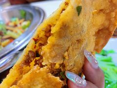 老周夹肉饼-老周夜市(航空路店)