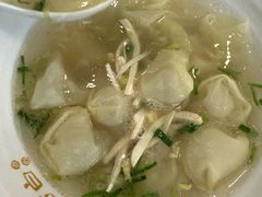 -老西白点心店
