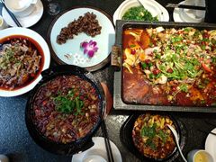 -万重锦·人文川菜馆(骡马市店)