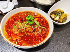 -万重锦·人文川菜馆(骡马市店)