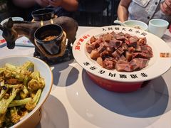 -乔家小院•非遗驴肉•本地小海鲜(滨河路店)