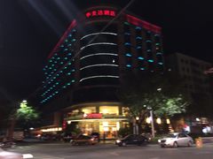 -梅州万达广场华美达酒店