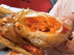 -肥肥虾庄·金牌油焖大虾(汉街SKP店)