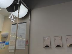 -喜茶(滨江宏岸店)