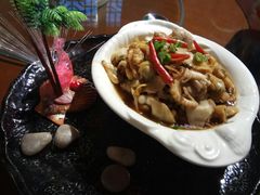 -东来菜馆•手抓海鲜家常菜•海鲜锅贴(鸽子窝店)