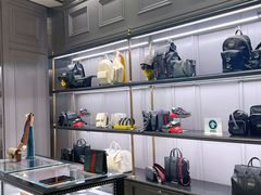 -Gucci(重庆IFS店)