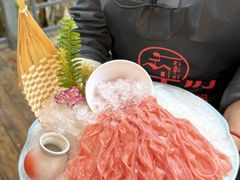 -茅草房·河畔园林火锅