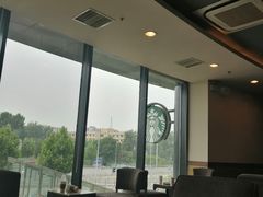 -星巴克(郑州曼哈顿广场店)