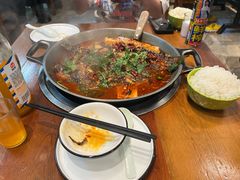 -重庆鸡公煲·青锅花椒鱼(牡丹江路店)