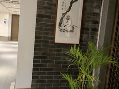 -梅花香里大酒店(郁金香路店)