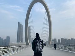 -南京眼步行桥
