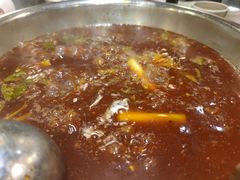 全红味锅底-肖肖酸萝卜鱼火锅(总店)
