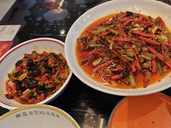 -川流不息·地道川菜·小龙虾(松东路店)