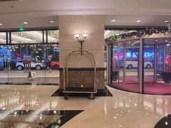 -深圳富苑皇冠假日套房酒店