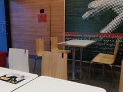 大堂-麦当劳(天骄店)