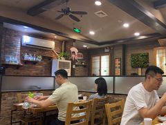 -喇喇排骨火锅·传统韩式脊骨汤(望京西园总店)