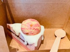 -星巴克(青岛火车北站候车大厅店)