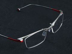 -目艮眼镜SHOWROOM(品牌集合店)
