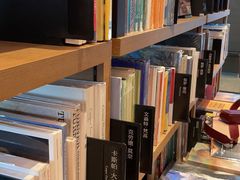 -茑屋书店(天目里店)