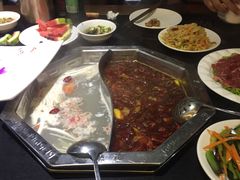-重庆德庄火锅(体育中心店)