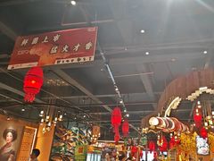 -老滇山寨•云南特色菜•地方菜•民族风情歌舞表演(金碧店)