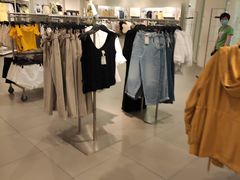 -H&M(华润万象城店)